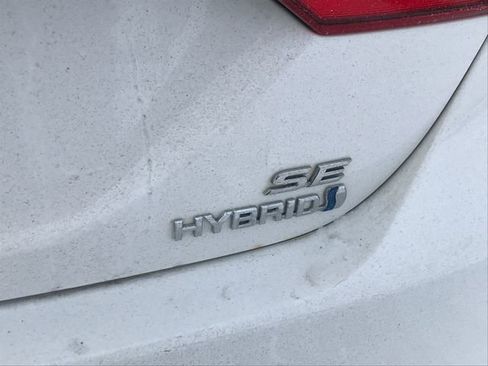 Used 2019 Toyota Camry SE image 11