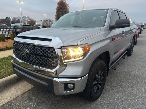 Used 2020 Toyota Tundra SR5 image 1