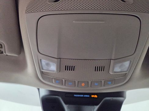 Used 2023 Ford Expedition Max XLT image 15