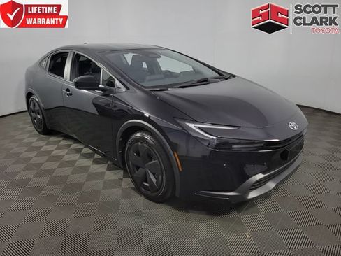 Used 2026 Toyota Prius LE FWD image 1