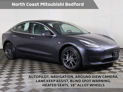 Used 2019 Tesla Model 3 Mid Range