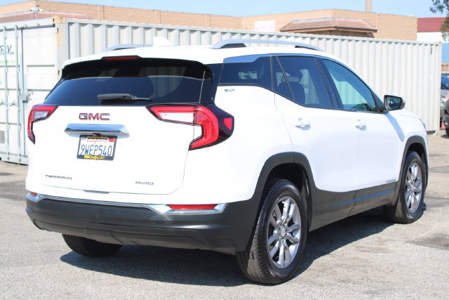Used 2022 GMC Terrain SLT AWD/4WD image 5