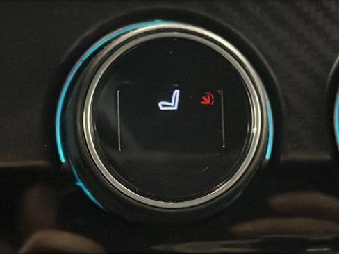 Used 2016 Jaguar F-TYPE R AWD/4WD image 27
