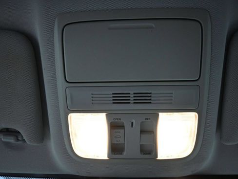 Used 2018 Honda Accord EX-L image 20