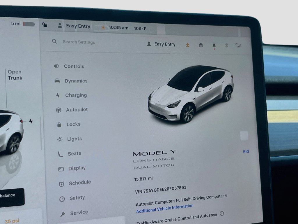 Used 2024 Tesla Model Y Long Range AWD/4WD image 12