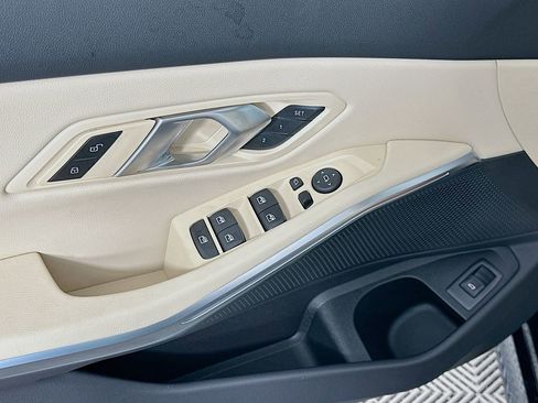 New 2026 BMW 330i Sedan w/ Convenience Package image 20