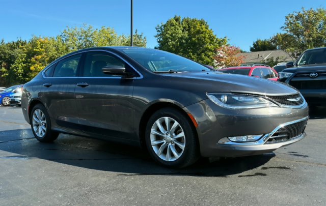 Used 2015 Chrysler 200 C w/ Navigation & Sound Group I FWD image 3