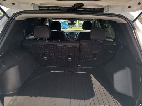 Used 2023 Chevrolet Equinox LS w/ LS Convenience Package FWD image 26