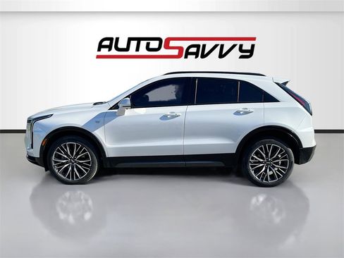 Used 2024 Cadillac XT4 Sport image 4