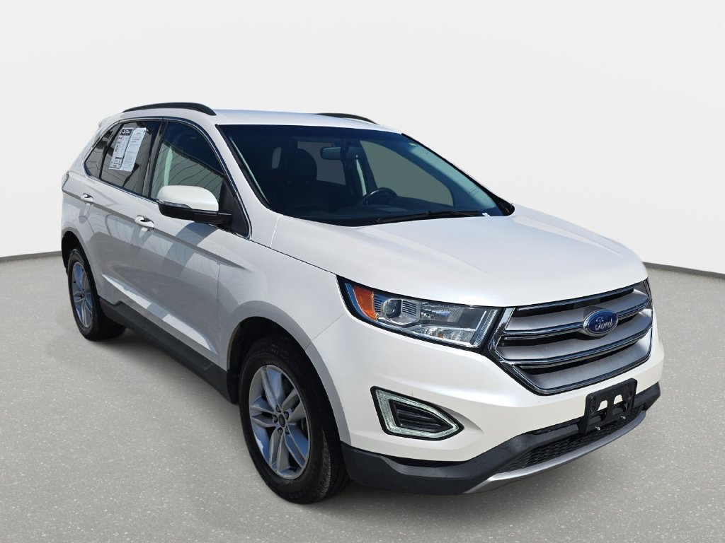 Used 2017 Ford Edge SEL w/ Equipment Group 201A AWD/4WD image 3