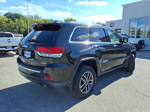 Used 2022 Jeep Grand Cherokee Limited image 4