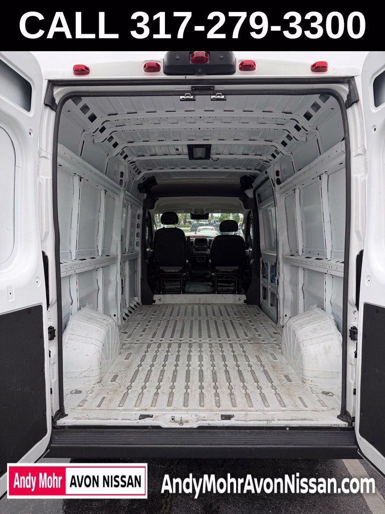 Used 2024 RAM ProMaster 2500 w/ Convenience Group FWD image 7