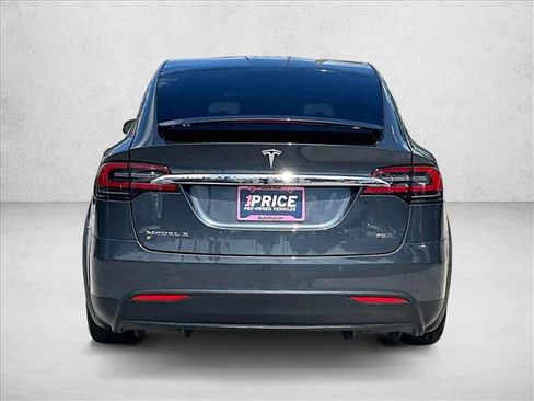 Used 2017 Tesla Model X 90D AWD/4WD image 4