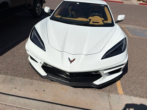 Used 2021 Chevrolet Corvette Stingray Premium Cpe w/ Z51 Performance Package RWD image 4
