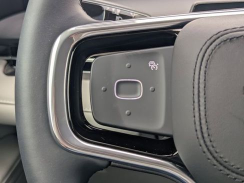 New 2026 Lincoln Nautilus Premier w/ Jet Appearance Package AWD/4WD image 23