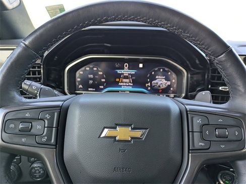 Used 2023 Chevrolet Silverado 1500 High Country w/ High Country Premium Package image 32