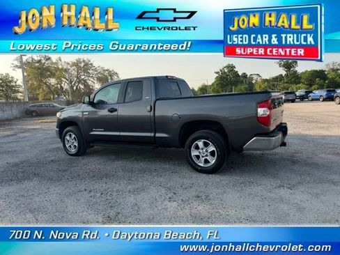 Used 2017 Toyota Tundra SR5 image 6