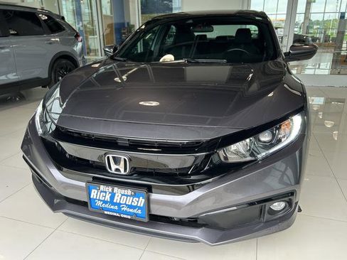 Used 2019 Honda Civic Sport image 3
