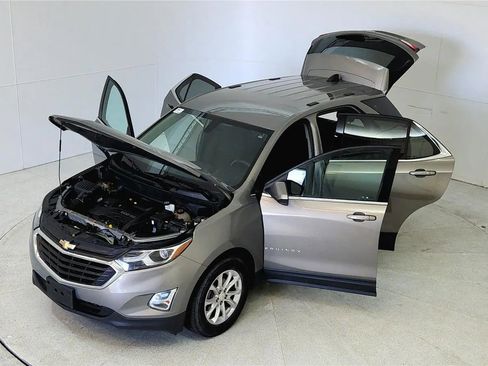 Used 2019 Chevrolet Equinox LT FWD image 22