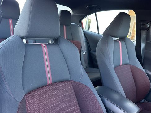 Used 2023 Toyota Corolla SE image 16