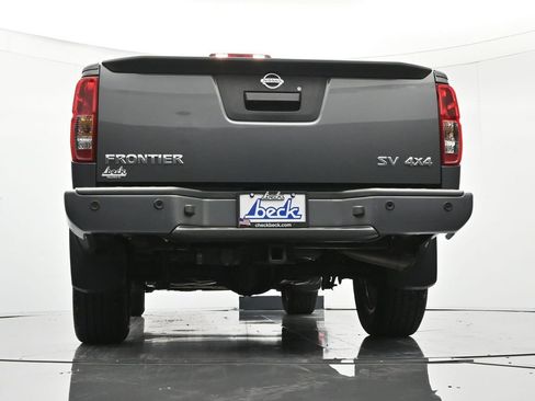Used 2021 Nissan Frontier SV image 41