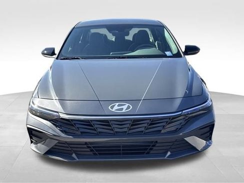 New 2026 Hyundai Elantra Sport FWD image 8