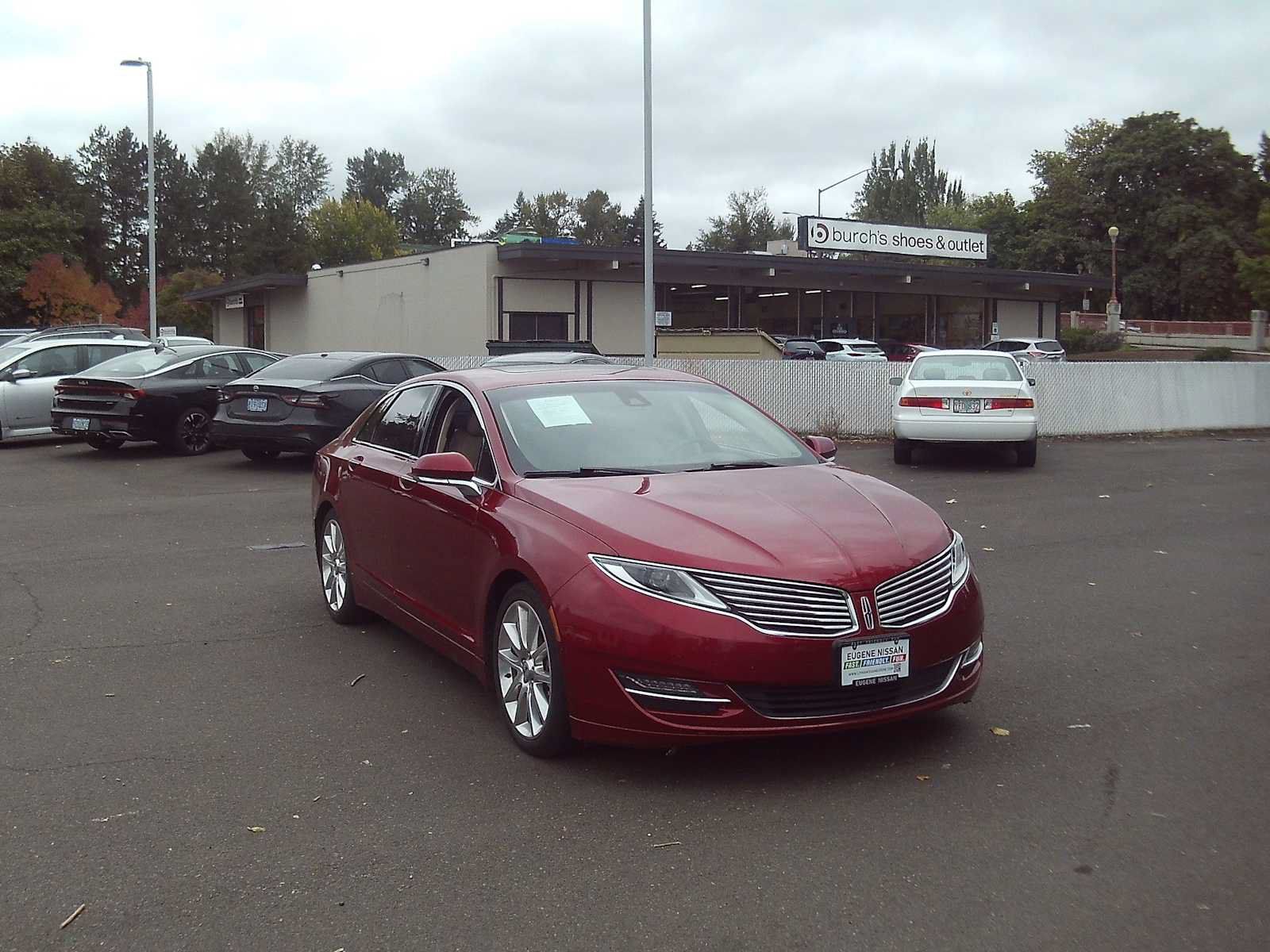 Used 2016 Lincoln MKZ Hybrid w/ Equipment Group 600A Reserve FWD image 7
