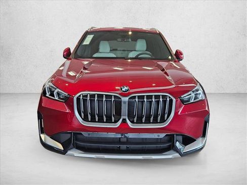 Certified 2026 BMW X1 xDrive28i AWD/4WD image 2