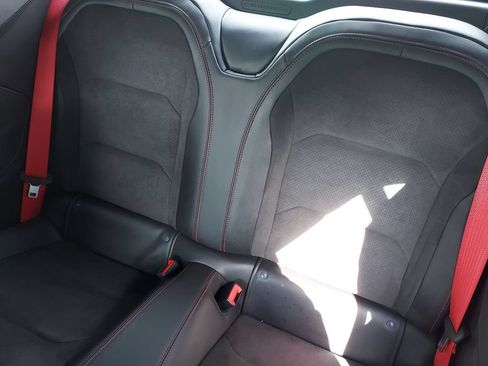 Used 2022 Chevrolet Camaro ZL1 RWD image 27