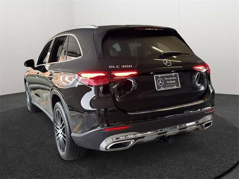 Certified 2025 Mercedes-Benz GLC 300 4MATIC image 9
