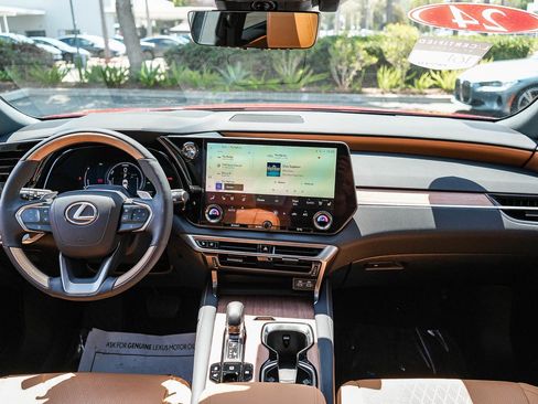 Used 2024 Lexus RX 350 w/ Convenience Package AWD/4WD image 12