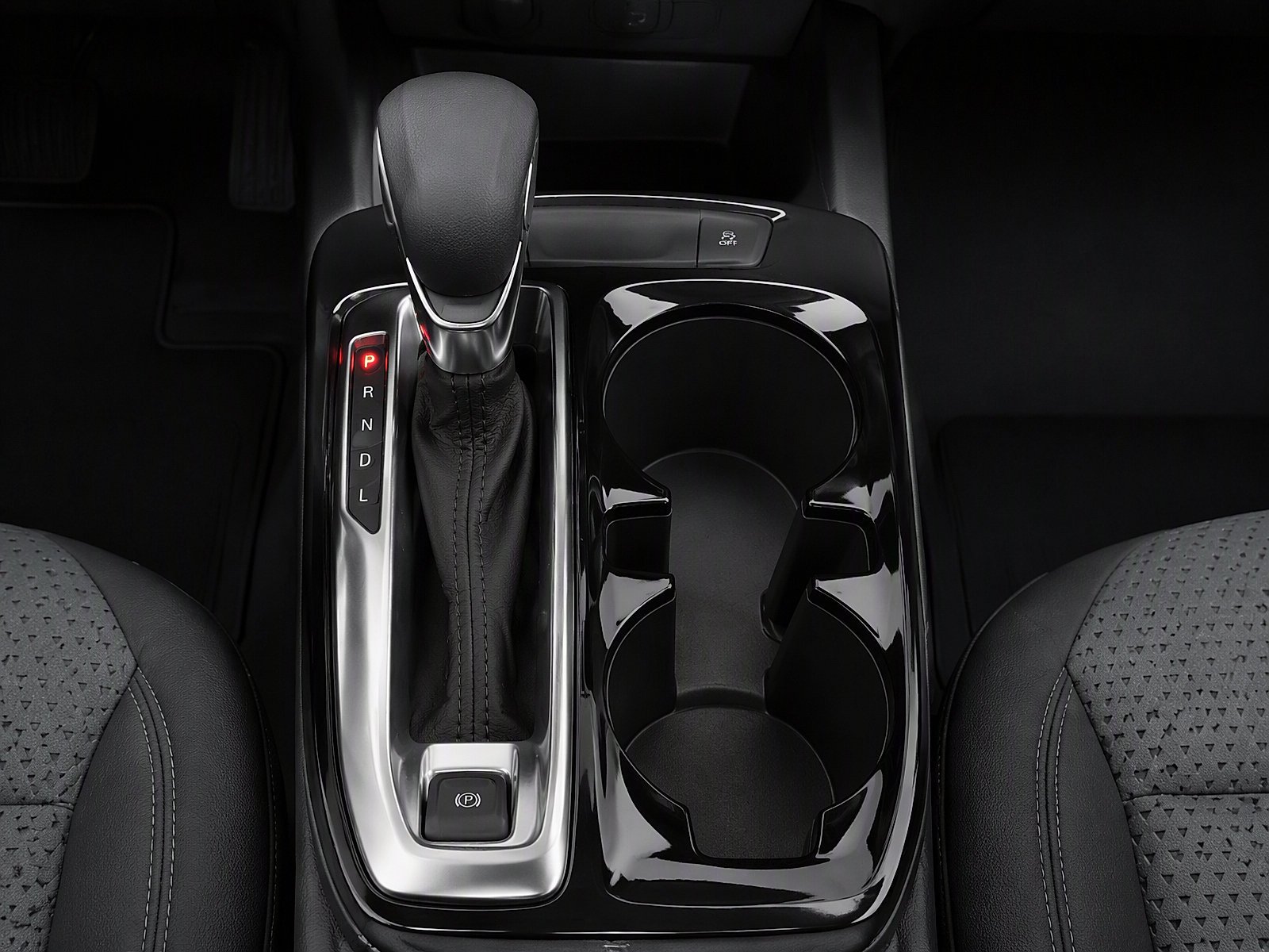 New 2026 Chevrolet Trax LT w/ Driver Confidence Package FWD image 31