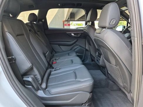 Certified 2026 Audi Q7 2.0T Premium AWD/4WD image 17