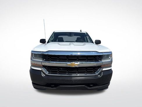 Used 2017 Chevrolet Silverado 1500 W/T w/ WT Convenience Package AWD/4WD image 3