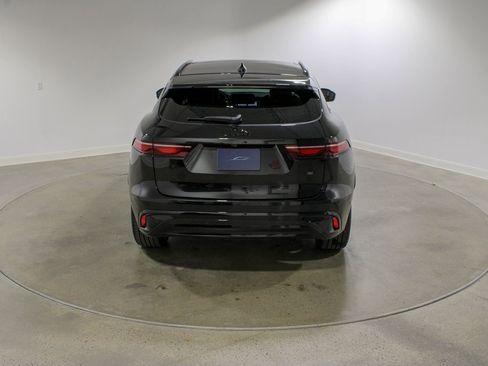 New 2026 Jaguar F-PACE R-Dynamic S image 4