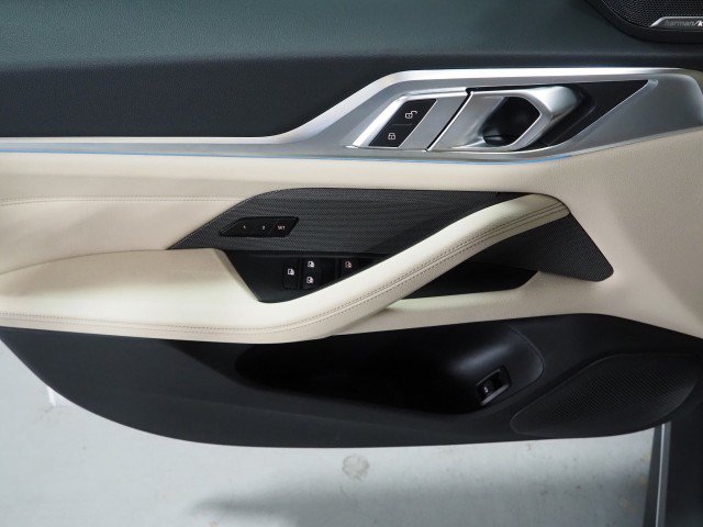 Used 2023 BMW i4 eDrive40 RWD image 65