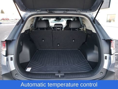 Used 2024 Kia Sportage EX image 8