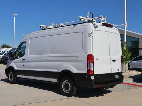 Used 2020 Ford Transit 250 Medium Roof image 3