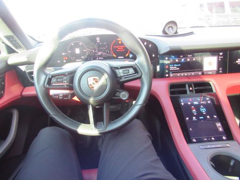Used 2023 Porsche Taycan RWD image 19