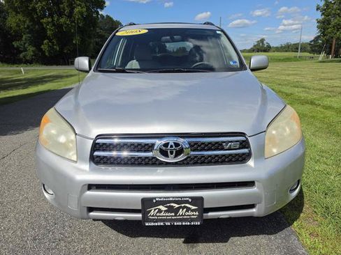 Used 2008 Toyota RAV4 Limited w/ Tow Prep Pkg FWD image 3