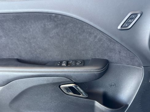 Used 2022 Dodge Challenger SRT Hellcat w/ Plus Package image 12