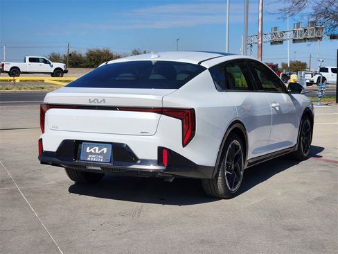 New 2025 Kia K4 GT-Line w/ GT-Line Premium Package image 4