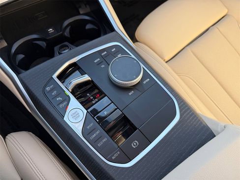 Certified 2025 BMW 330i xDrive Sedan w/ M Sport Package image 26