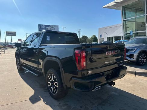 Used 2023 GMC Sierra 1500 AT4 AWD/4WD image 7