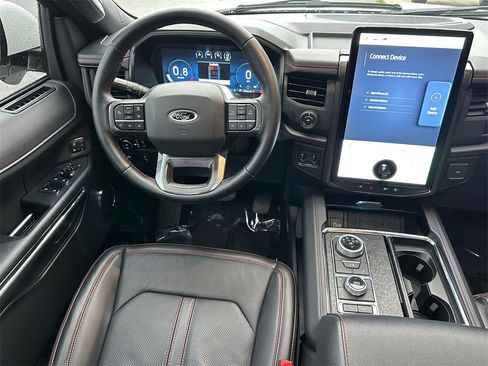 Used 2023 Ford Expedition Max Limited image 55