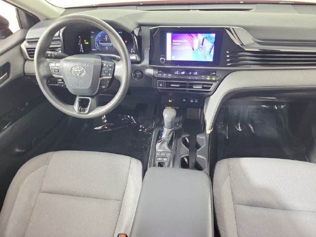 Used 2025 Toyota Camry Hybrid FWD image 15
