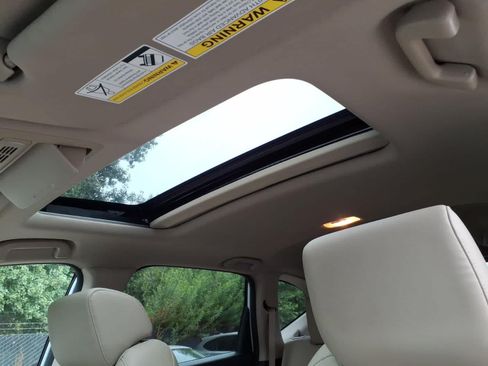 Certified 2022 Honda CR-V Touring image 15