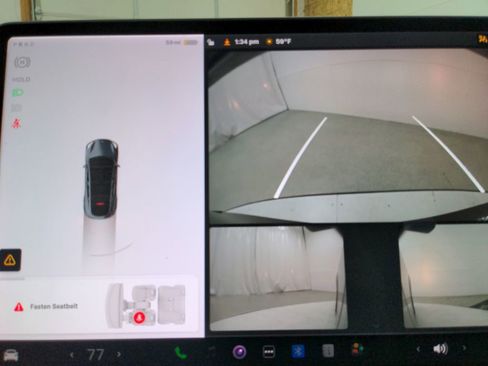 Used 2021 Tesla Model Y Long Range image 18