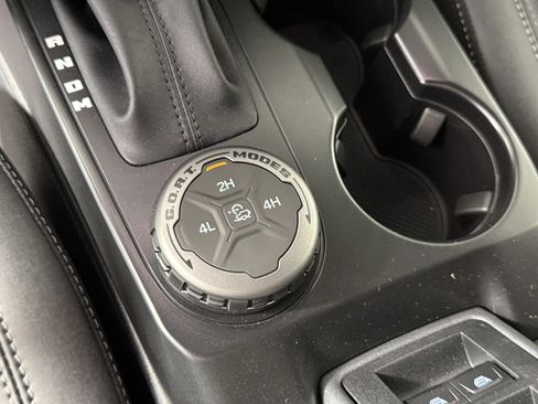 New 2025 Ford Bronco Big Bend image 24