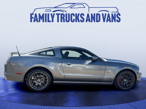 Used 2014 Ford Mustang GT Premium w/ Comfort Package image 6